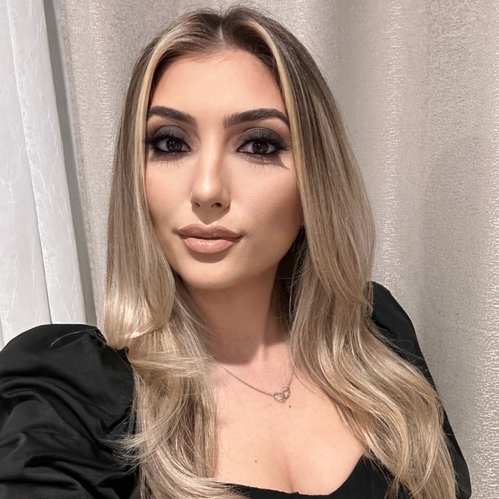 Meet your Posher, Gohar